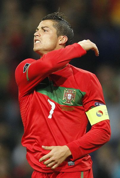 却以冷静的 却以冷静的