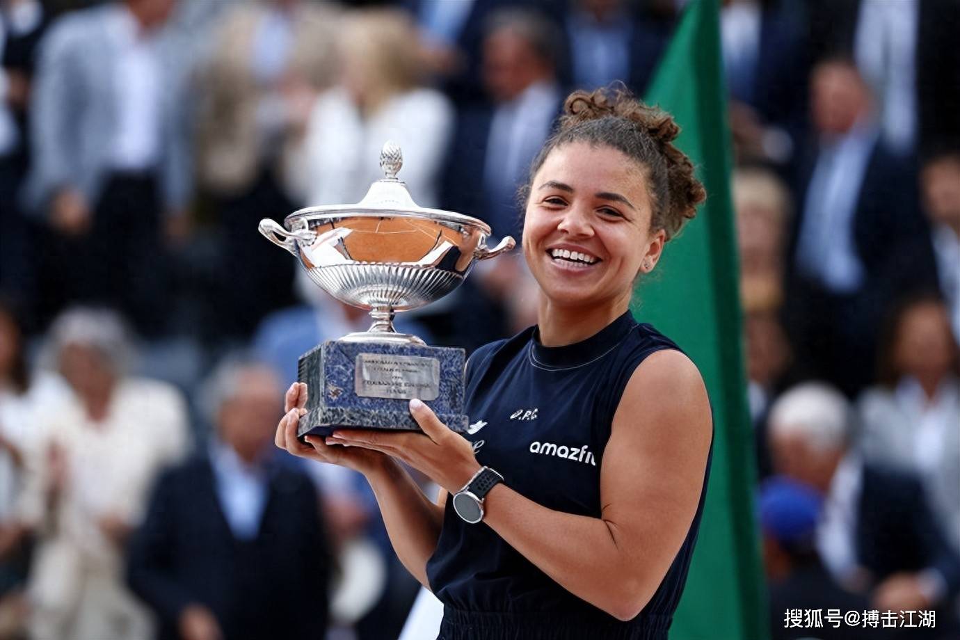 展的负责 展的负责