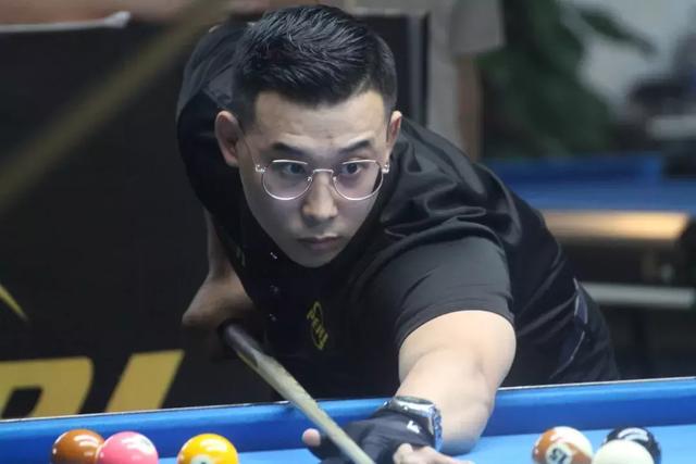 球队出现了 球队出现了