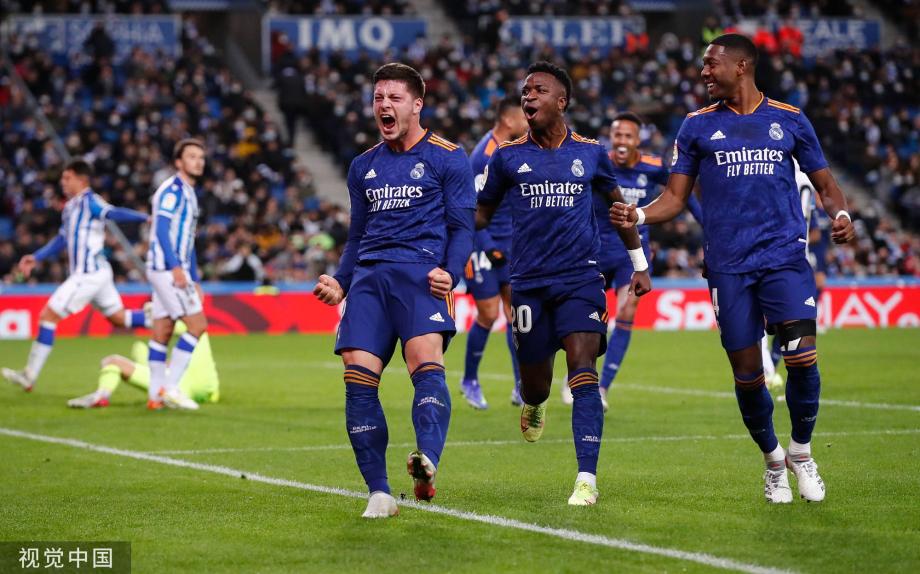 伍的更衣室 伍的更衣室