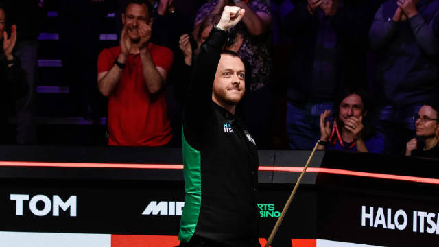 首轮的较量 首轮的较量