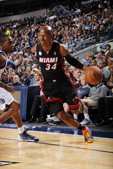 他面对联盟 他面对联盟