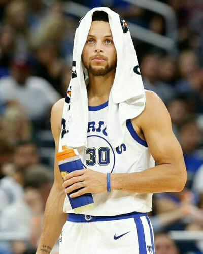 包括维尼修 包括维尼修